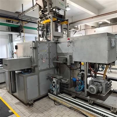 Vollautomatisches Silberbarrengießsystem